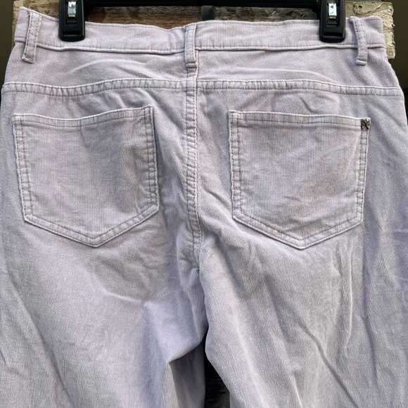 🆕 Victoria's Secret | Mid Rise Siren Corduroy Jeans in Lavender | 6 - Picture 5 of 10